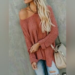 VICI COLLECTION LAID BACK KNIT SWEATER